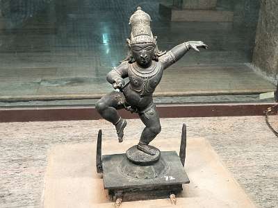 MeenakshiChola (57)