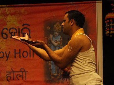 Holi25 (955)