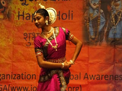 Holi25 (460)