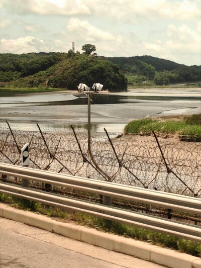 28 DMZ (259)