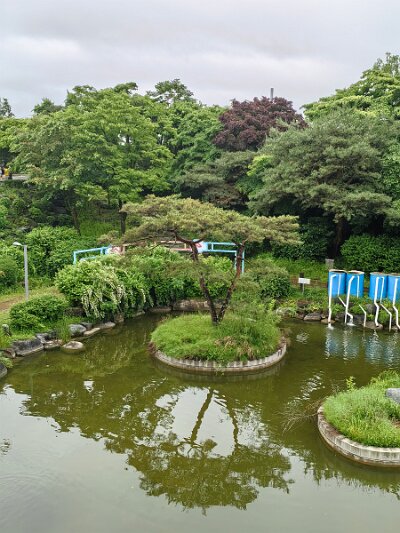 28 DMZ (76)