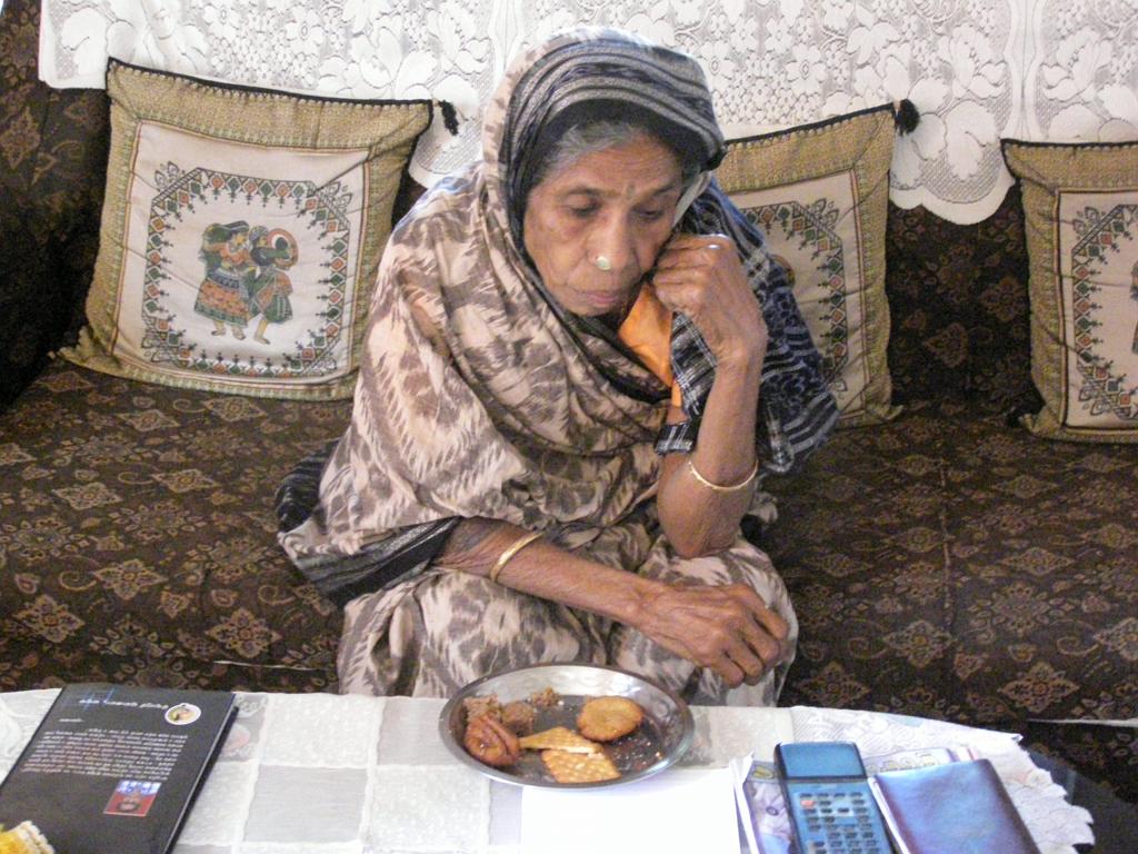 mymom13.JPG