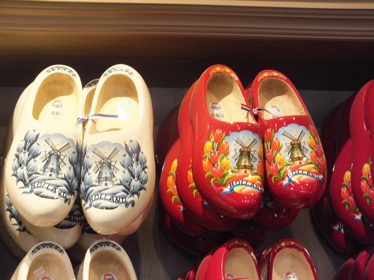 clogs