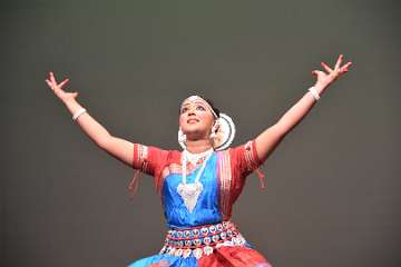 Navya (33)
